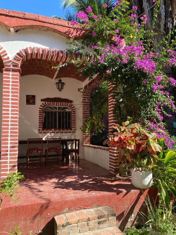 Delias Trailer Park Hotell Rincón de Guayabitos Eksteriør bilde