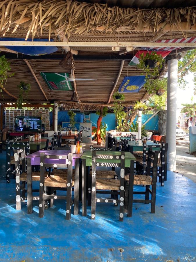 Delias Trailer Park Hotell Rincón de Guayabitos Eksteriør bilde