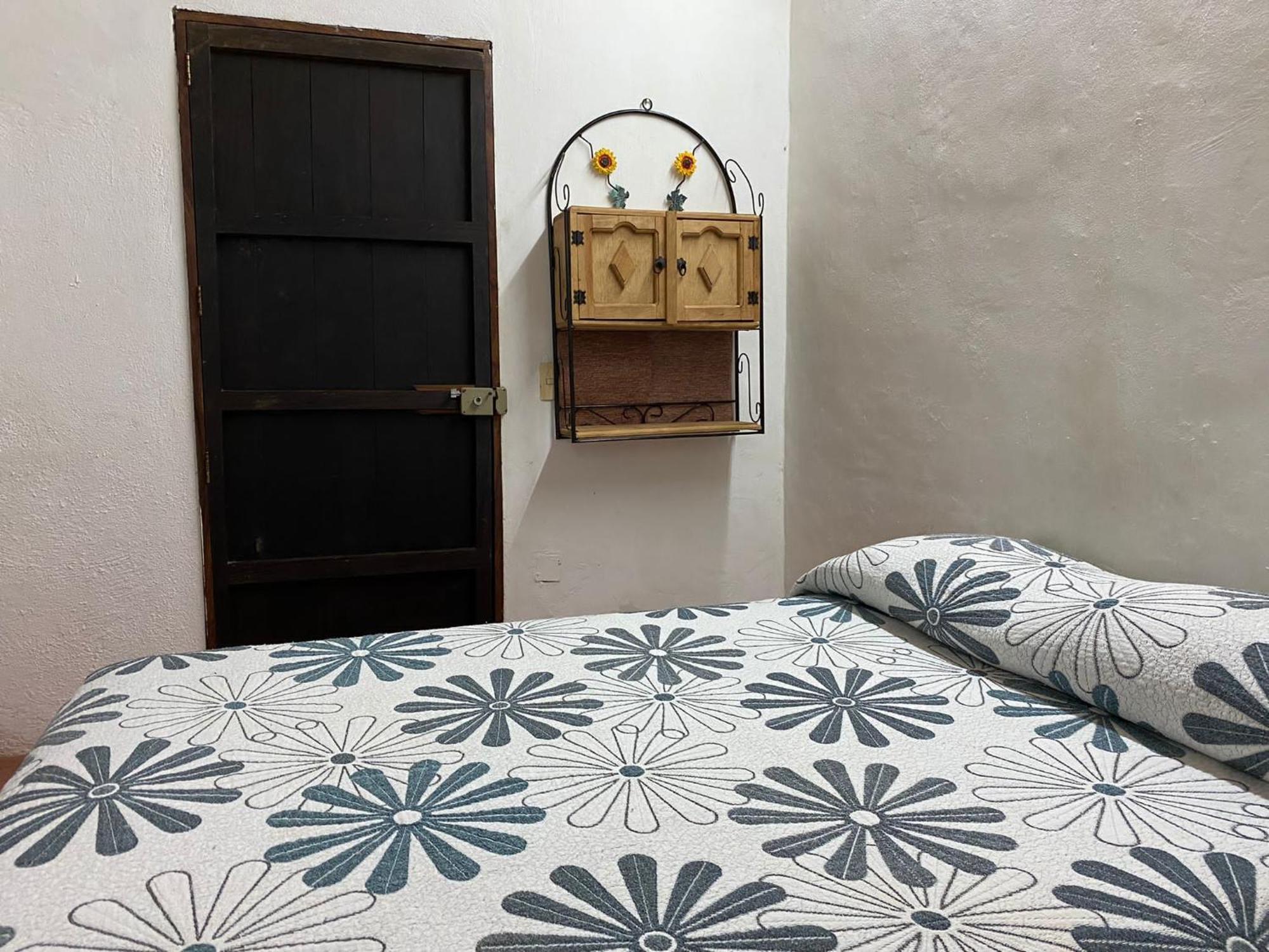 Delias Trailer Park Hotell Rincón de Guayabitos Eksteriør bilde